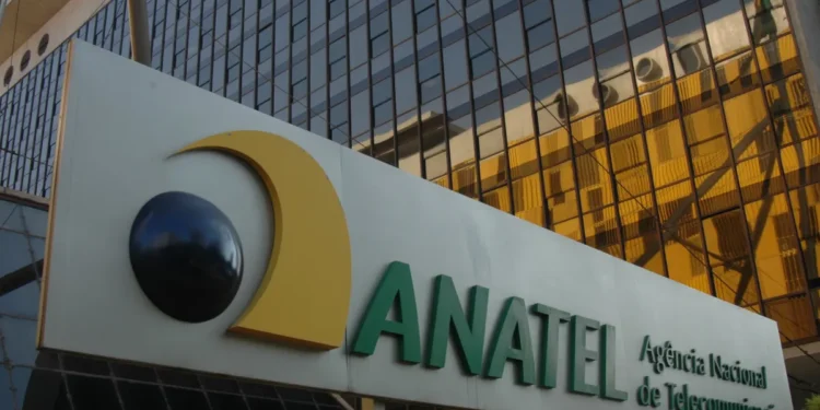 Anatel recomenda desligar TV box que estão nesta lista de perigo