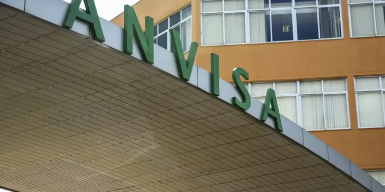 Anvisa não perde tempo e proíbe pulseira para repelir mosquito