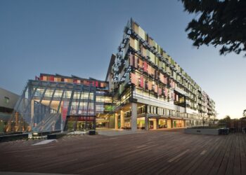 Banco poderoso está fechando suas agências e encerando atividades