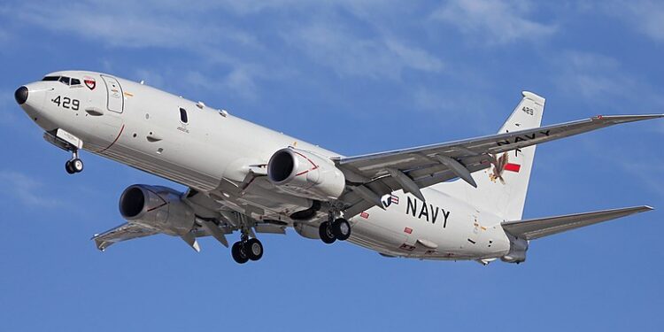 Tenso! Aviões dos Estados Unidos começam a chegar próximo à Venezuela