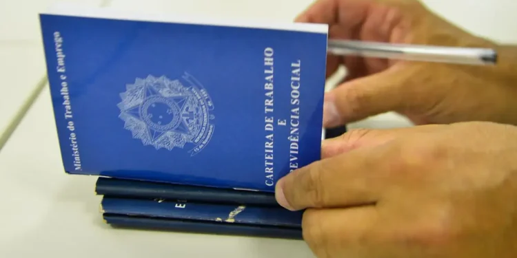 Menor taxa de desemprego é registrada no Brasil