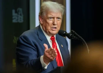 Trump reinstitui tarifas enquanto China amplia fatia do comércio