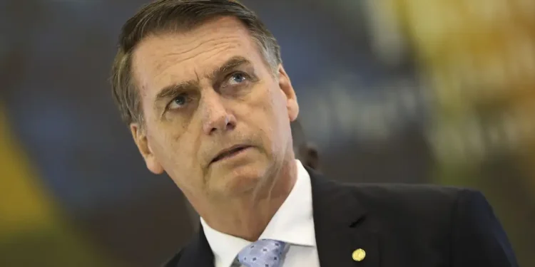 Quais os riscos? Conheça a esofagite, doença que Bolsonaro adquiriu