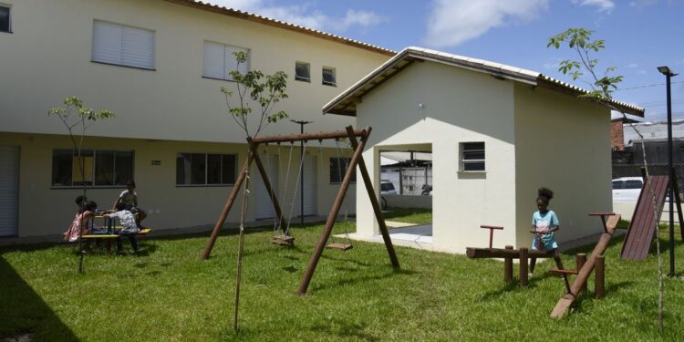 Mulheres que são chefe de família ganham acesso mais fácil à casa própria