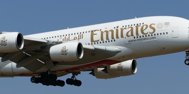 Passageiros da Emirates não poderão utilizar power bank a bordo