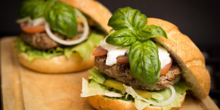 Fast food pode ser processado por errar pedido