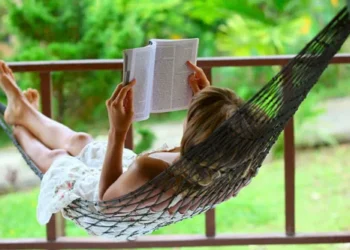 Trabalhadores vão ganhar 3 dias de descanso em setembro