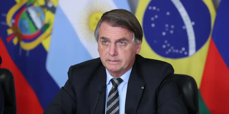 Pesquisa eleitoral traz péssima notícia para Bolsonaro