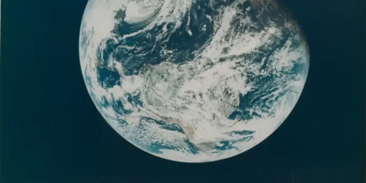 Planeta Terra vai ficar sem luz nos próximos dias? Entenda