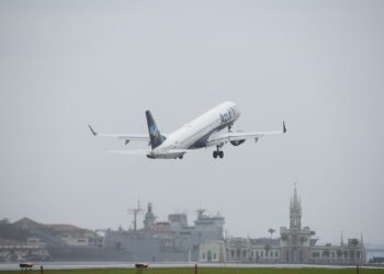 Companhias aéreas decretaram falência e todos os voos foram cancelados nestes dois países