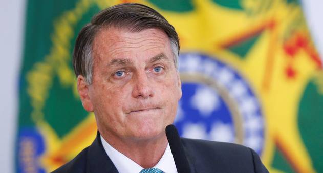 Bolsonaro deu tiro no pé e se complicou sozinho