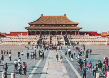 China está falindo? Notícia assustadora sobre a economia do país