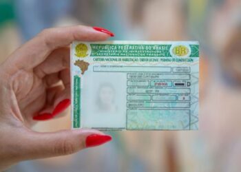 Qual a data limite para renovar a CNH em 2025?