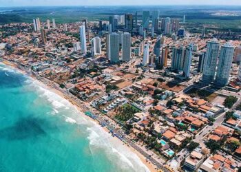 Tsunami chegou ao Brasil e destruiu muita coisa no Nordeste