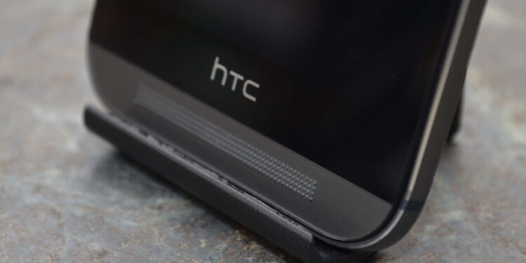 Como limpar o alto-falante do celular que não está com qualidade de som?