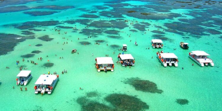 Paraíso brasileiro fica escondido e custa mixaria para visitar