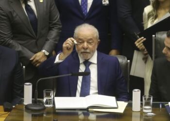 Canetada de Lula traz ótima notícia sobre valor da conta de luz