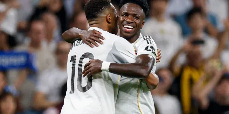 Léo Dias surpreende e escancara fofoca que ninguém sabia sobre Vinicius Júnior