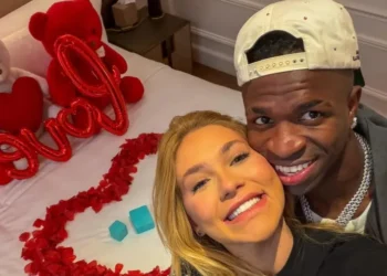 Virginia volta atrás na decisão sobre namorar com Vinicius Júnior