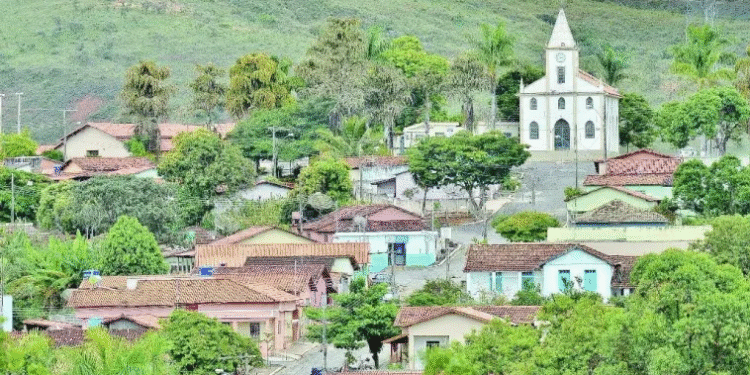 Menor cidade do Brasil têm menos de 1 mil moradores e fica escondida de todos