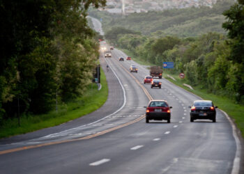 Governo altera pedágios e estradas têm nova rotina para o litoral