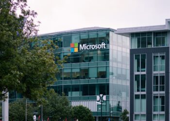Microsoft promete criar uma “IA mansinha”, mas será que dá para confiar?