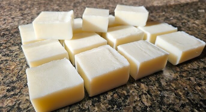 Coloque açúcar com sabão e veja o que acontece na roupa: truque caseiro que surpreende