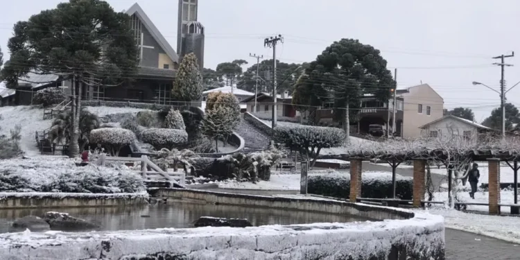 Lugar mais frio do Brasil fica em local discreto e tem sensação de gelo na pele