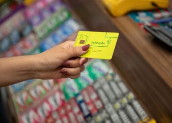 Trabalhadores brasileiros recebem ótima notícia sobre novas regras do vale-alimentação