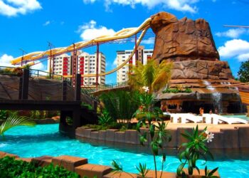 Cidade brasileira reúne lindas águas termais e sensação de paraíso na natureza