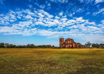 Cidade do interior brasileiro esconde segredo debaixo das ruas e mistério intriga a todos