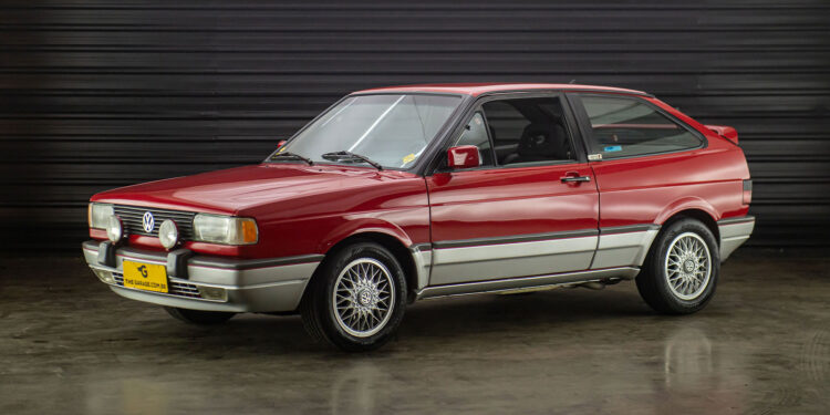 Carros antigos que hoje valem uma fortuna: modelos esquecidos que viraram investimento