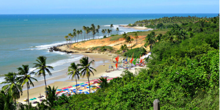 Nova lei pode alterar nome de praias em cidade no Brasil