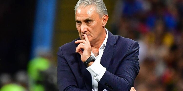 Leonardo Jardim encerra ciclo e Cruzeiro prepara anúncio de Tite