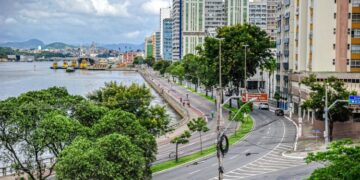 Cidade brasileira com praias e parques foi eleita como melhor lugar do Brasil para morar