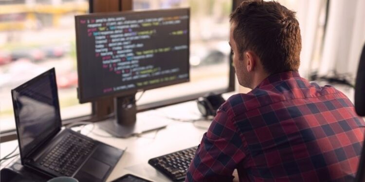 Profissões que mais cresceram no Brasil nos últimos anos: quais são?