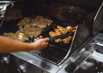 Nova forma de fazer churrasco domina as reuniões familiares em 2026