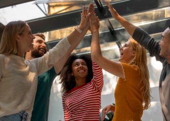 3 signos que vão melhorar de vida após passarem por dificuldades