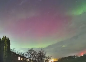 Fenômeno mais bonito da Terra aparece em outros países em que moradores não estão acostumados