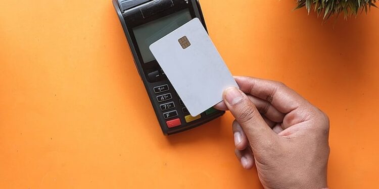 Comunicado importante para quem usa cartão por aproximação