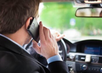 Novo radar inteligente consegue ver se você estava usando telefone enquanto dirige
