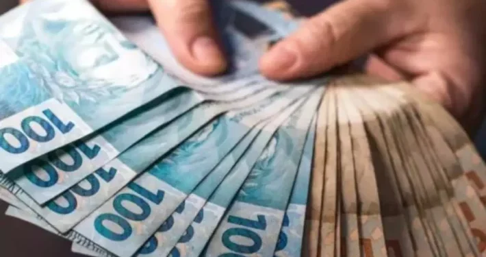 Quanto preciso ganhar no Brasil para ser considerado da classe alta?