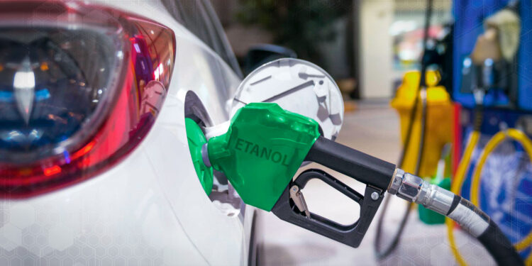 Vale a pena usar etanol no carro em 2026?