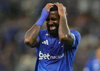 Gerson mal chegou no Cruzeiro e já encerrou ciclo após primeira derrota