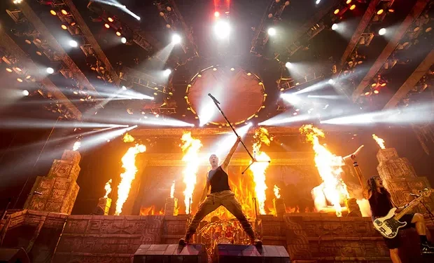 Polícia descobriu ingressos falsos para show do Iron Maiden no Brasil