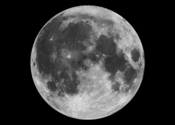 Explosão da lua: o que aconteceria no dia seguinte?