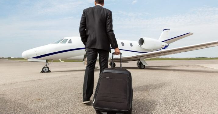 Enquanto Colômbia perdeu 150 milionários em 2025, Brasil teve mais de 1.000 abandonando o país