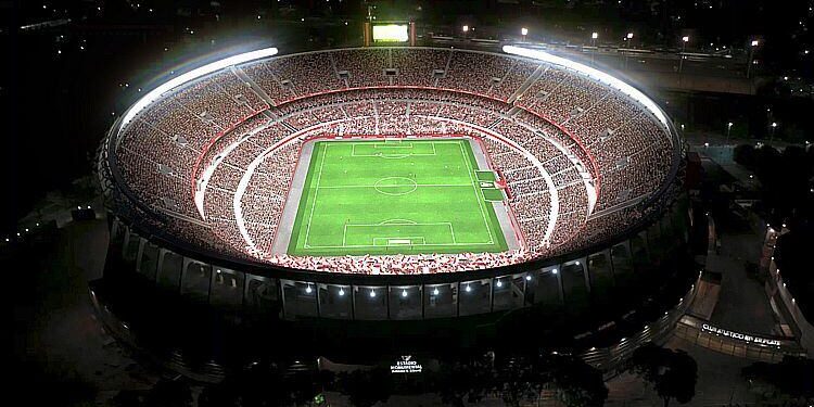 Maior estádio da América supera o Maracanã e ampliará capacidade para 100 mil lugares