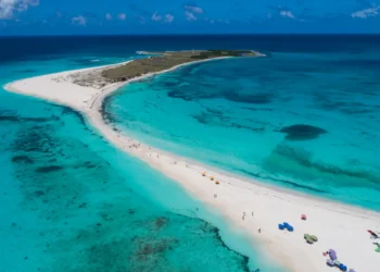 Enquanto todo mundo vai a Cancún, praias secretas da Venezuela seguem intocadas