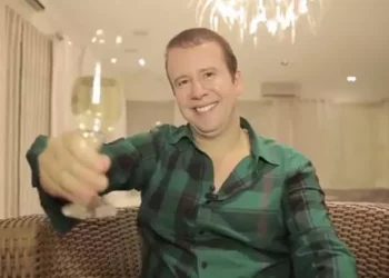 Depois de muito tempo, meme do Rei do Camarote está de volta